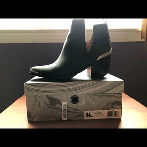 Jeffrey Campbell Cromwell Black Distressed Booties